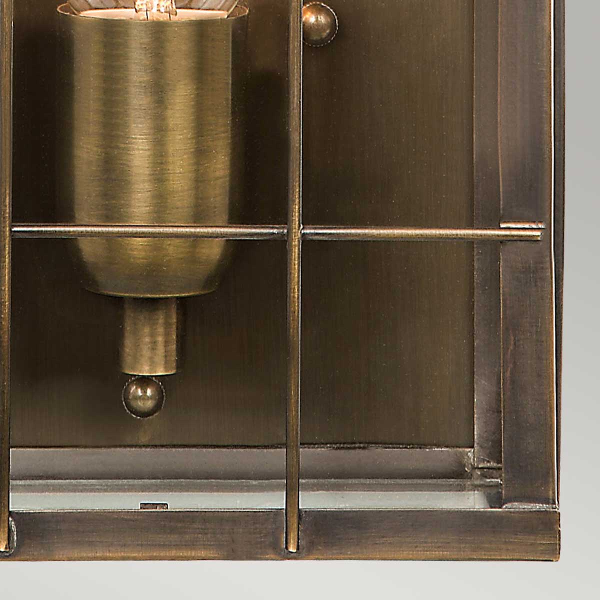 Настенный фонарь Elstead Lighting HYDE-PARK-BR. Бренд: Elstead Lighting Настенный фонарь Elstead Lighting HYDE-PARK-BR. Бренд: Elstead Lighting. Настенные фонари