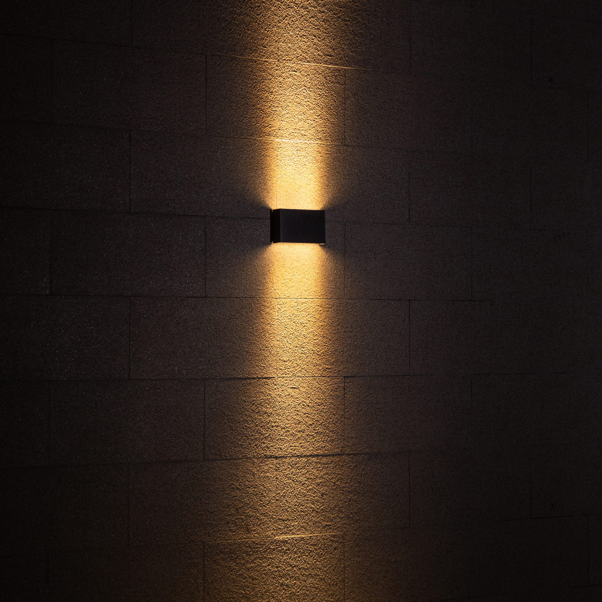 Настенный фонарь Natural Concepts Dwell NC-003328-DG. Бренд: Natural Concepts Слайд