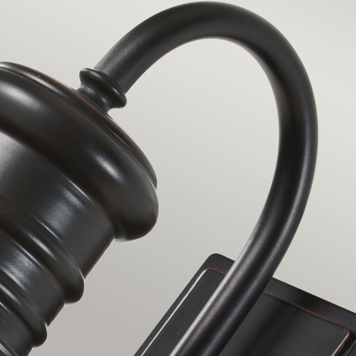 Настенный фонарь Feiss FE-REDDING2-M-RB. Бренд: Feiss Настенный фонарь Feiss FE-REDDING2-M-RB. Бренд: Feiss. Настенные фонари