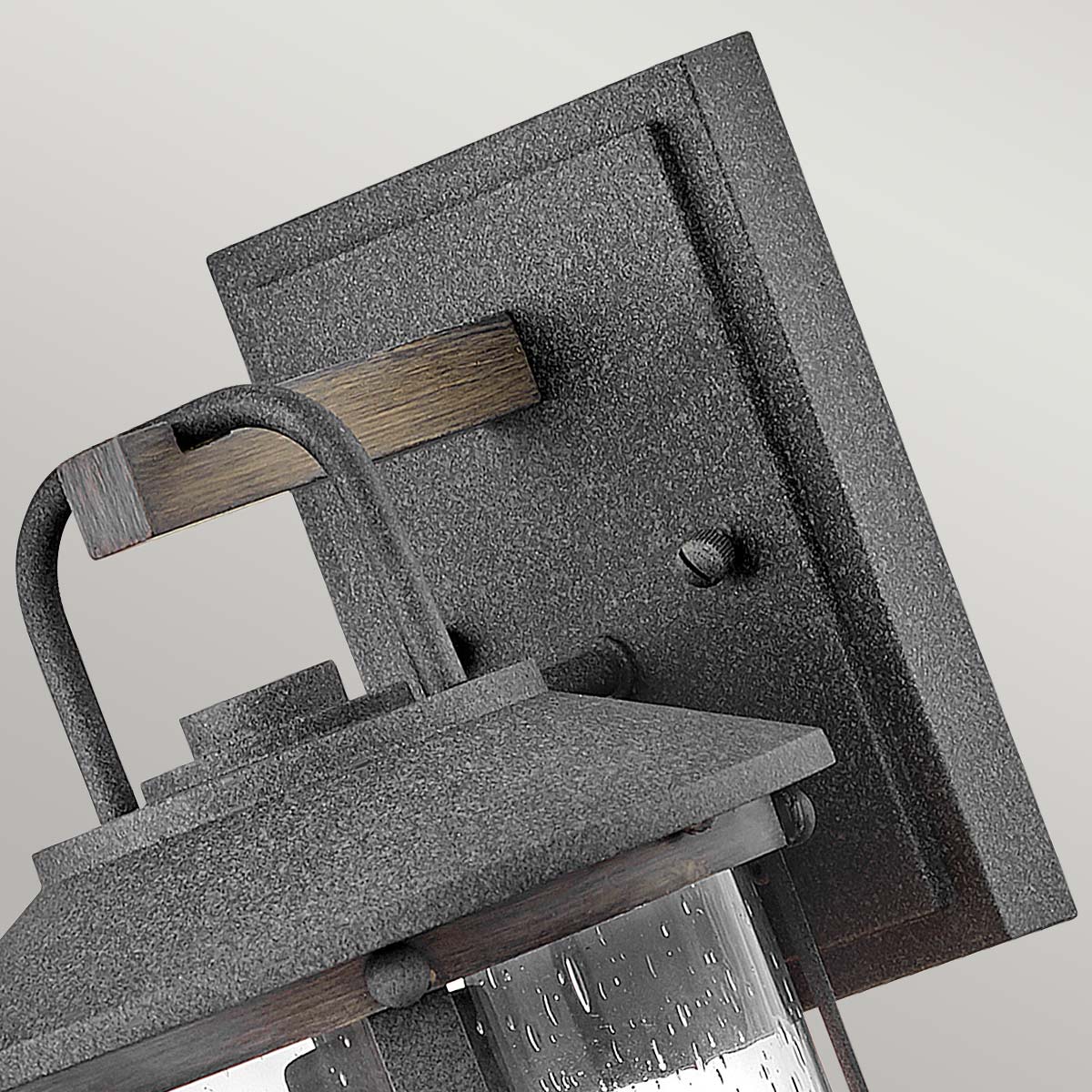 Настенный фонарь Hinkley QN-LAKEHOUSE2-S-DZ. Бренд: Hinkley Настенный фонарь Hinkley QN-LAKEHOUSE2-S-DZ. Бренд: Hinkley. Настенные фонари