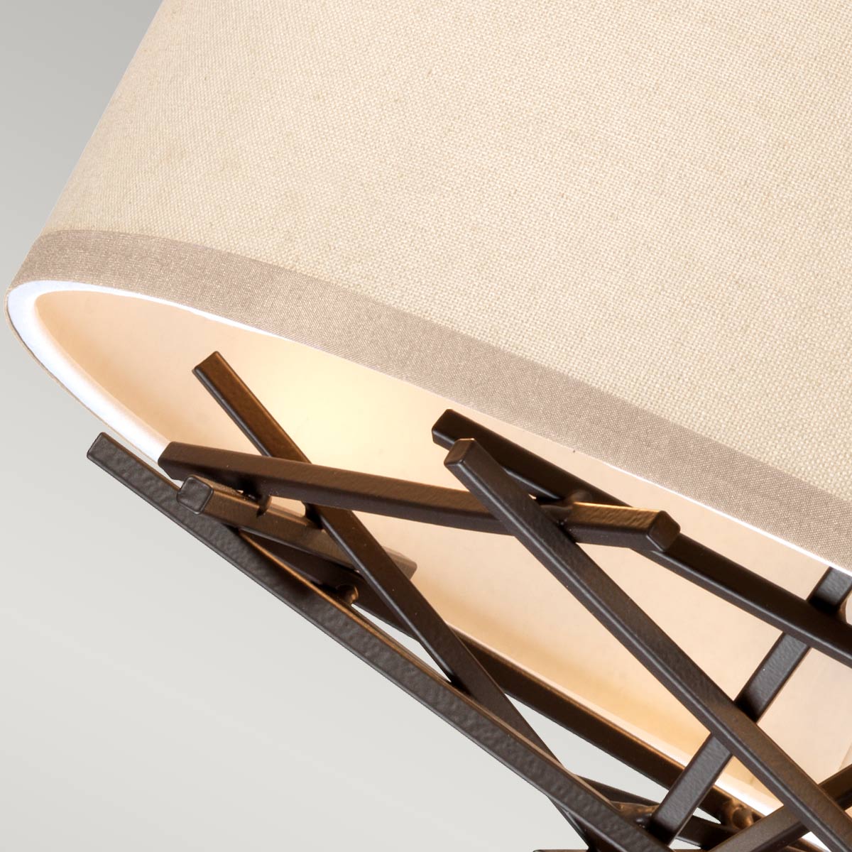 Подвесной светильник Elstead Lighting TAIKO-3P. Бренд: Elstead Lighting Подвесной светильник Elstead Lighting TAIKO-3P. Бренд: Elstead Lighting. Подвесные светильники